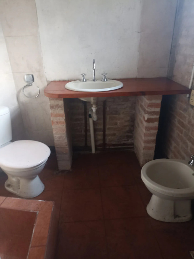 Casa ID.5668 - Venta Casa 2 Dormitorios Pocitos con patio 