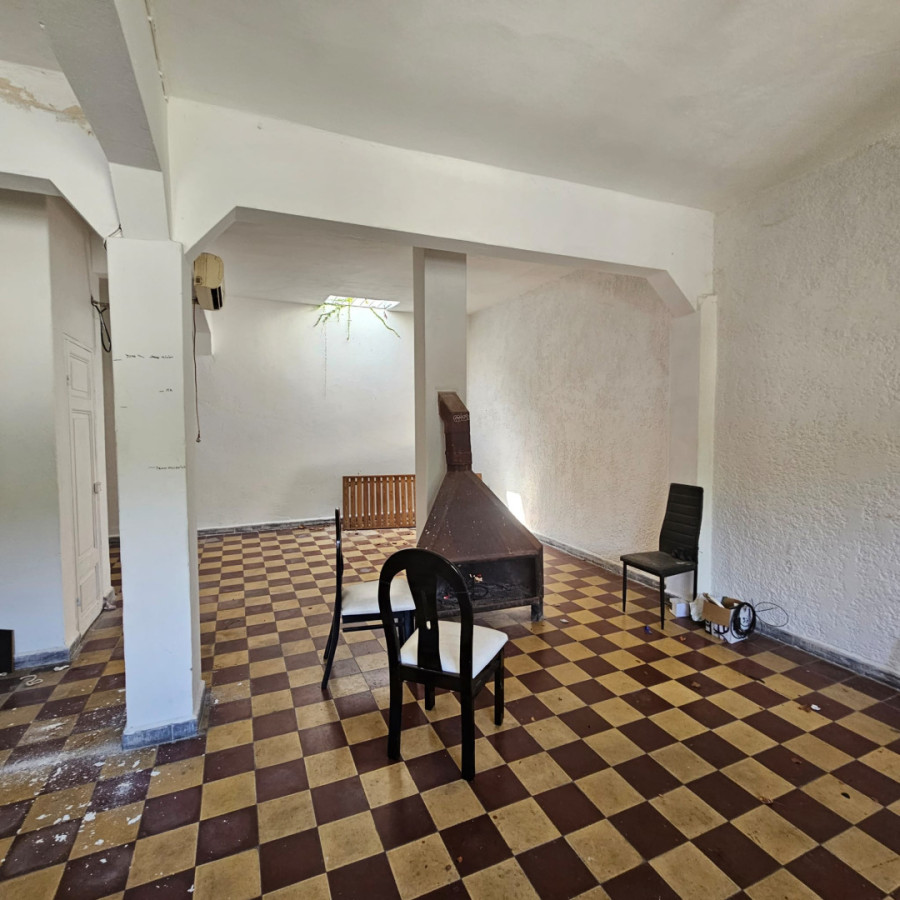 Casa ID.6139 - Venta Casa con Fabrica y Apartamento Bella Vista Inversion