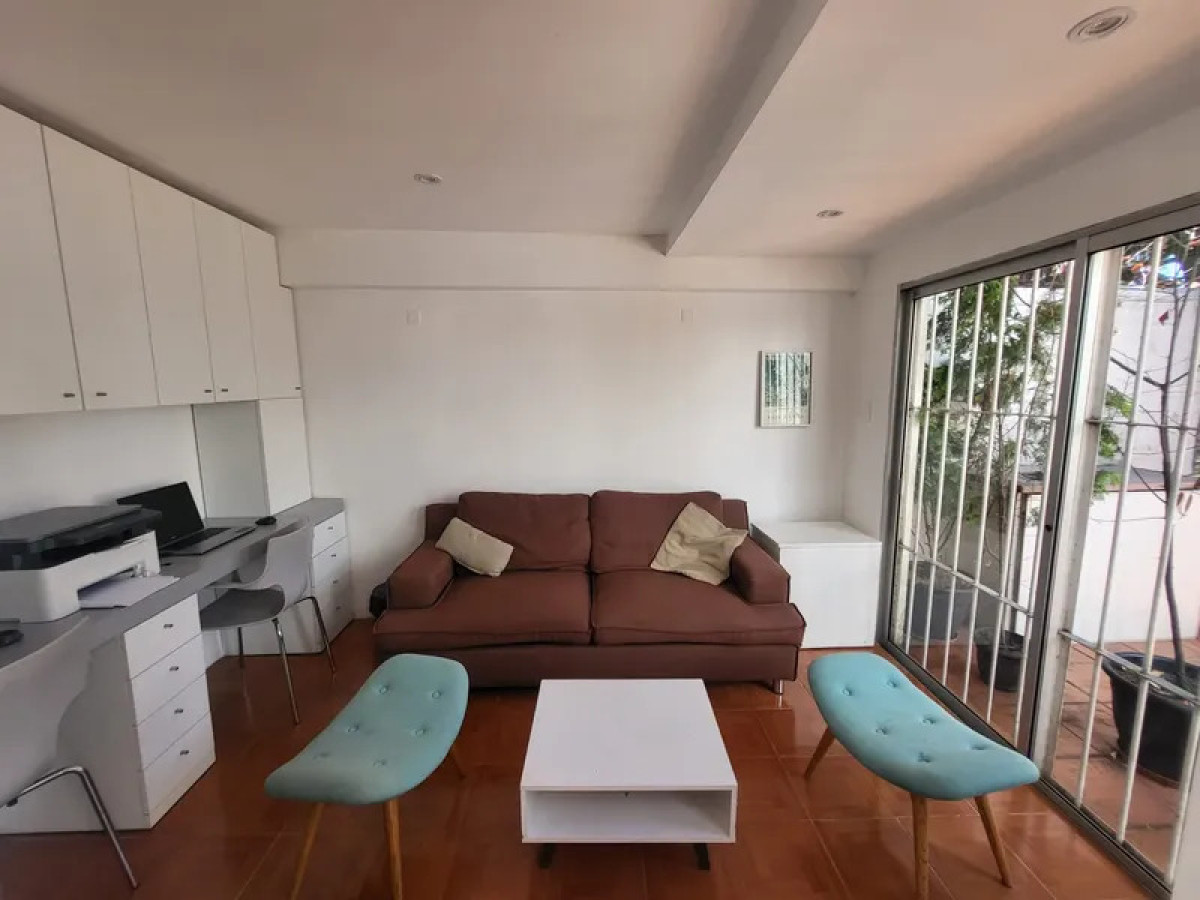 Casa ID.6117 - Venta Casa 4 Dormitorios Malvin con patio y garaje