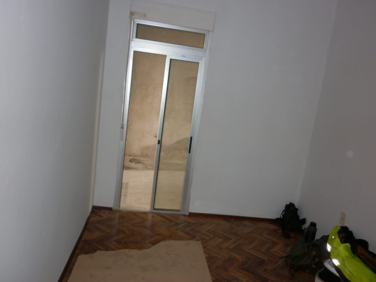 Casa ID.6274 - Alquiler Apartamento 3 Dormitorios Pocitos con patio y garaje