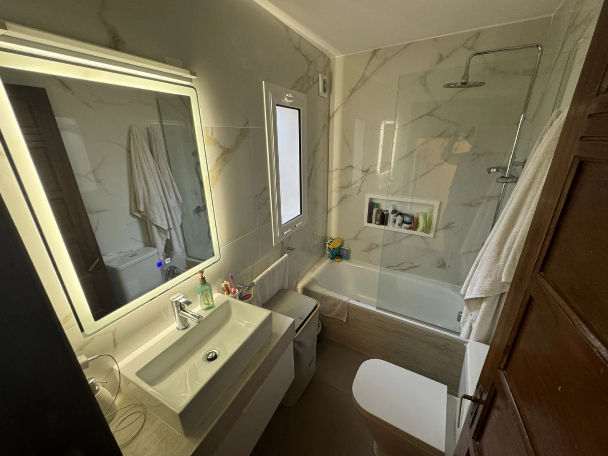 Casa ID.5626 - Venta Casa 3 Dormitorios Prado con patio y garaje