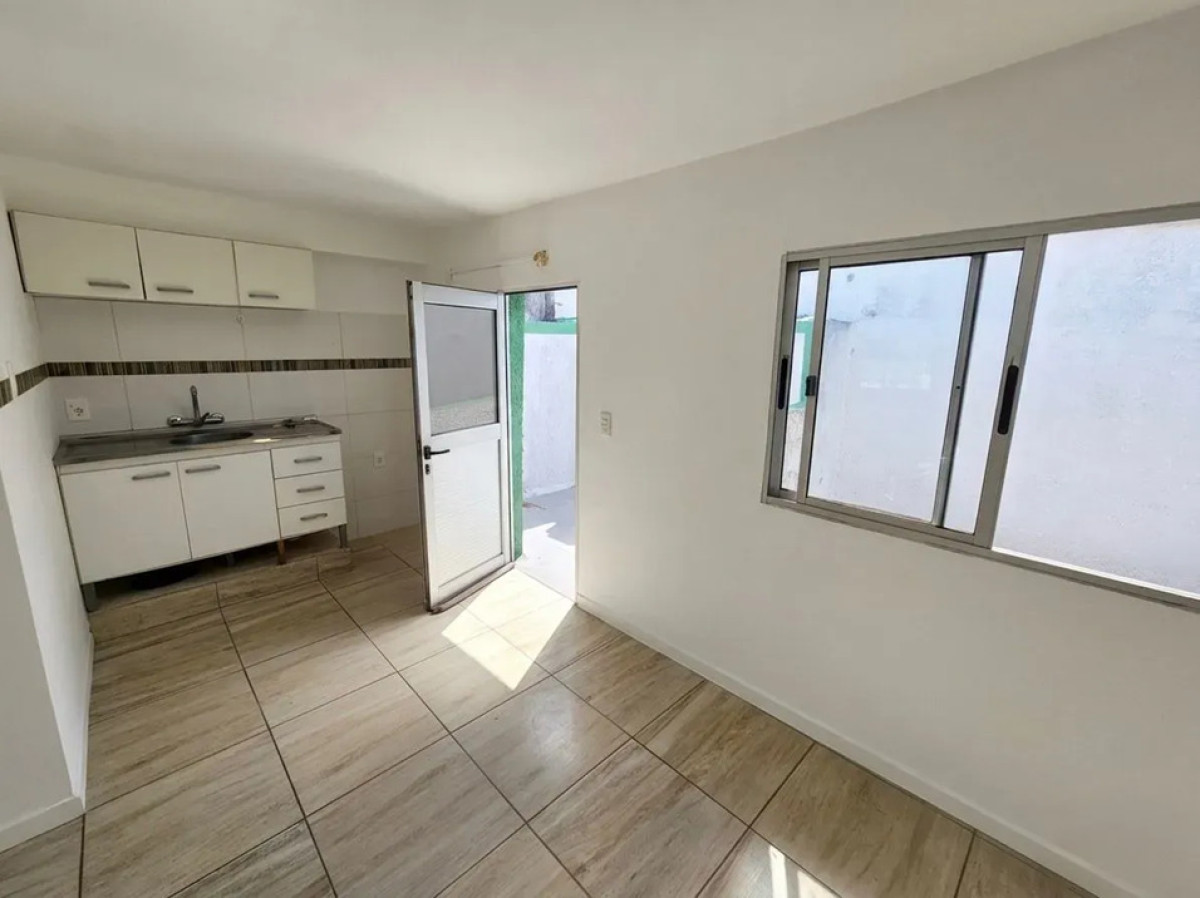 Casa ID.6610 - Venta Apartamento tipo Casa 3 Dormitorios y Parrillero Cerrito