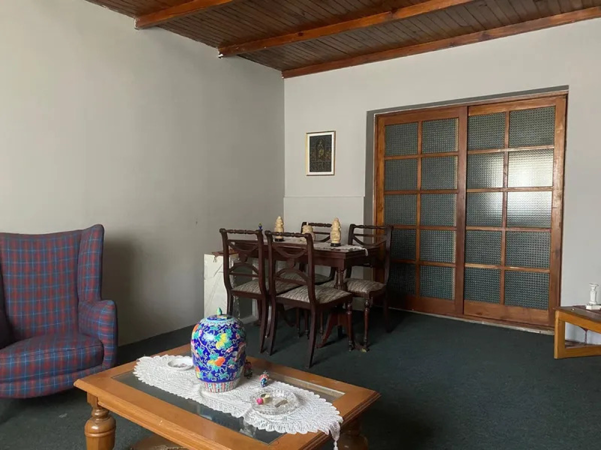 Casa ID.6268 - Venta Casa 3 Dormitorios Brazo Oriental con patio y cochera