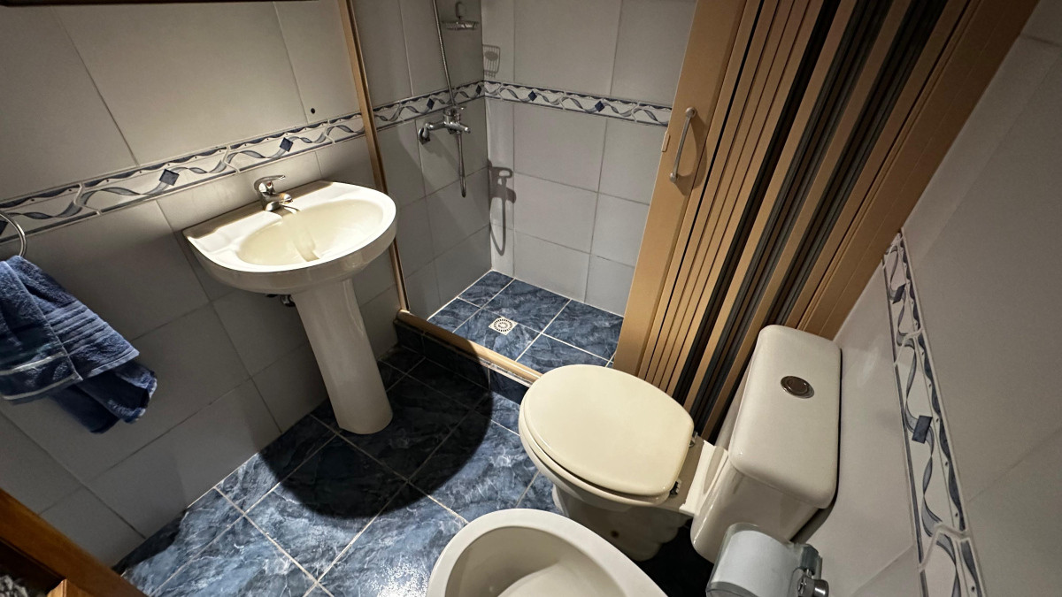 Casa ID.3925 - Venta Casa 3 Dormitorios La Blanqueada Azotea Cochera