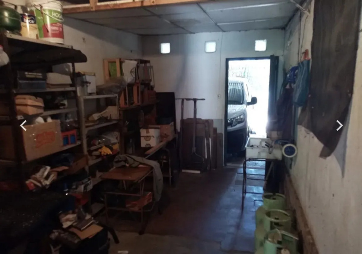 Casa ID.6092 - Venta Padron con 3 Casas Malvin Ideal Inversion 560m2