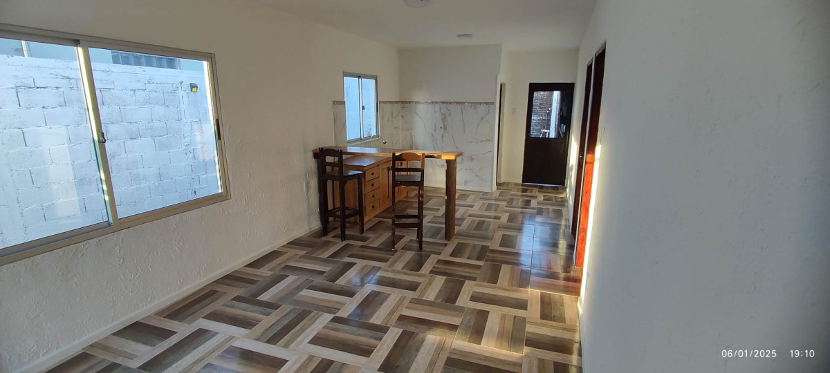 Casa ID.5103 - Venta Casa 2 Dormitorios Prado con patio y garaje