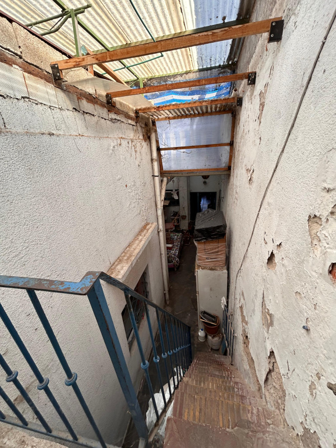 Casa ID.4680 - Venta Casa 3 Dormitorios Reducto con garaje,barbacoa y patio