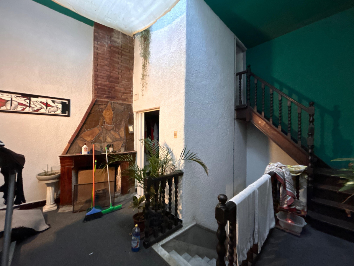 Casa ID.4939 - Venta Casa 4 Dormitorios Cordón con Barbacoa y Azotea