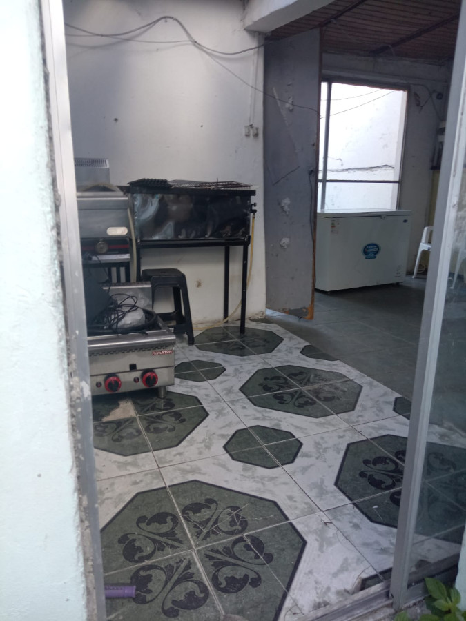 Casa ID.4733 - Venta 3 Viviendas y 2 Locales Comerciales Palermo Inversion