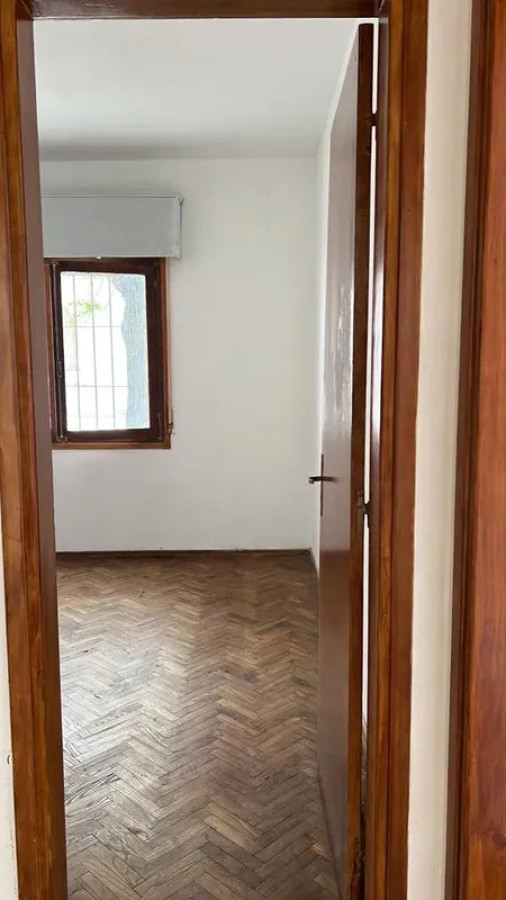 Casa ID.6078 - Alquiler Casa 3 Dormitorios Atahualpa con patio