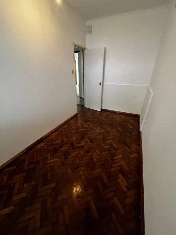 Casa ID.6011 - Alquiler Casa 3 Dormitorios Prado con patio