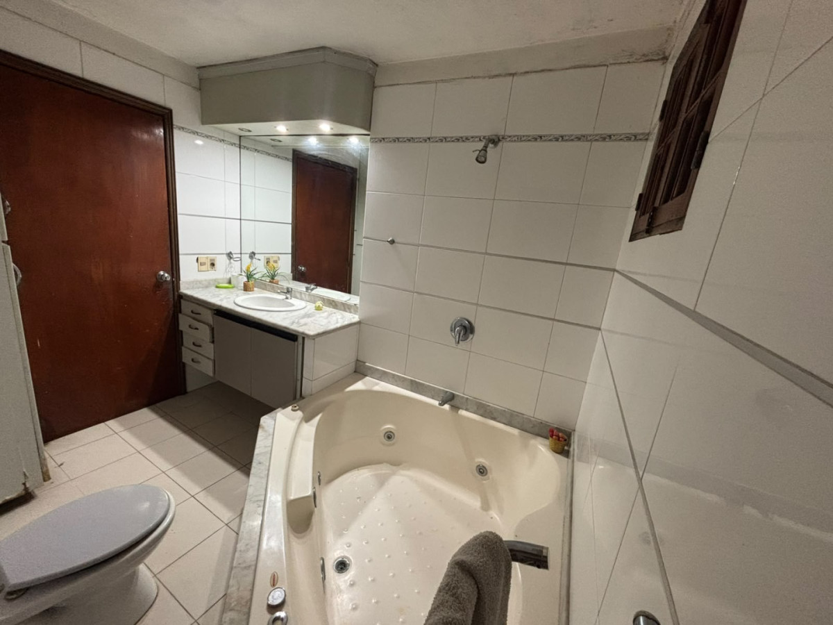 Casa ID.6523 - Venta Casa 3 Dormitorios Con Galpón de 15 X 8 La Comercial