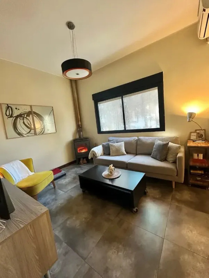 Casa ID.6069 - Alquiler Casa 3 Dormitorios Pocitos con patio y cochera