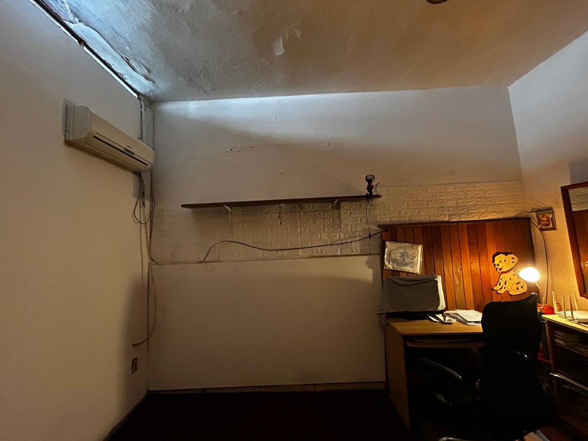 Casa ID.2740 - Venta Casa en ph 2 Dormitorios Buceo con Barbacoa y Garaje