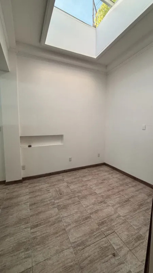 Casa ID.6450 - Alquiler Casa 2 Dormitorios La Blanqueada con azotea y cochera