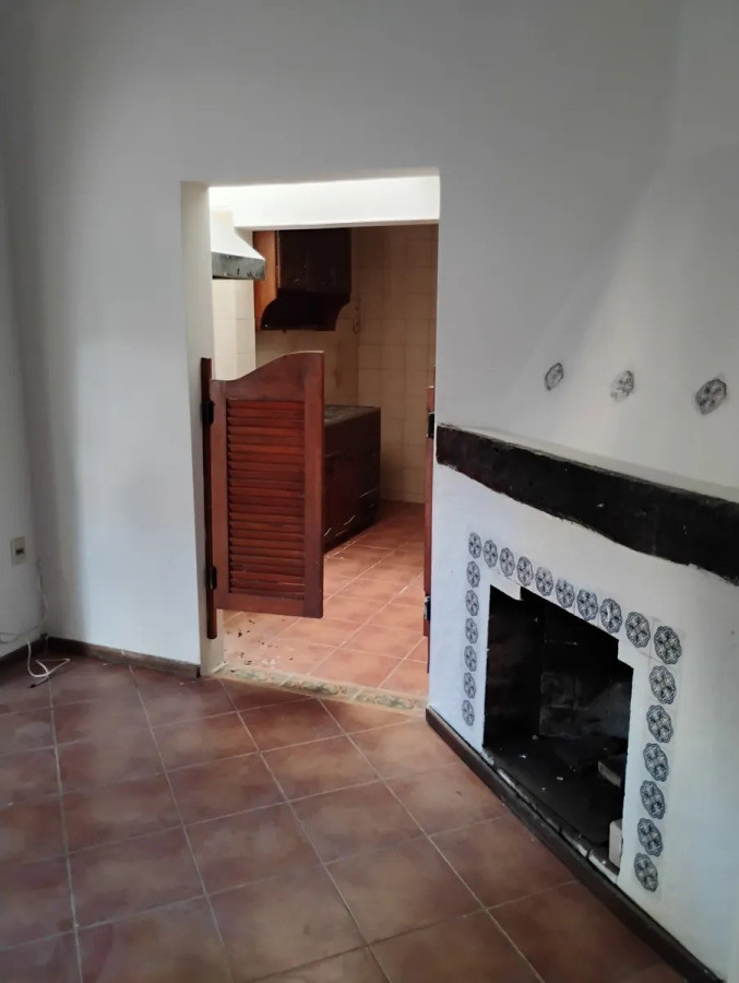 Casa ID.5342 - Alquiler Casa 3 Dormitorios Reducto con azotea y garaje