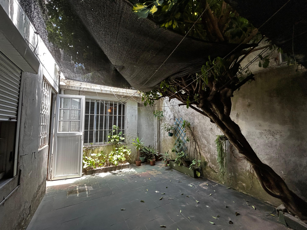 Casa ID.5603 - Venta Casa Padron Unico 3 Dormitorios y Patio Union