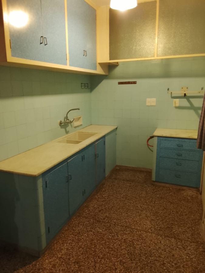 Casa ID.6452 - Alquiler o Venta Casa 4 Dormitorios Buceo Parrillero y Cochera