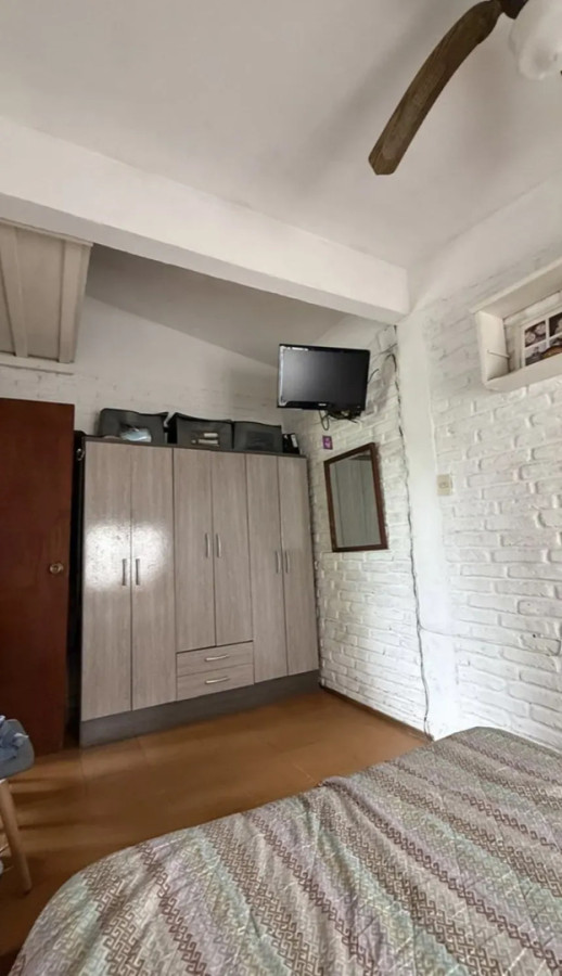 Casa ID.6092 - Venta Padron con 3 Casas Malvin Ideal Inversion 560m2