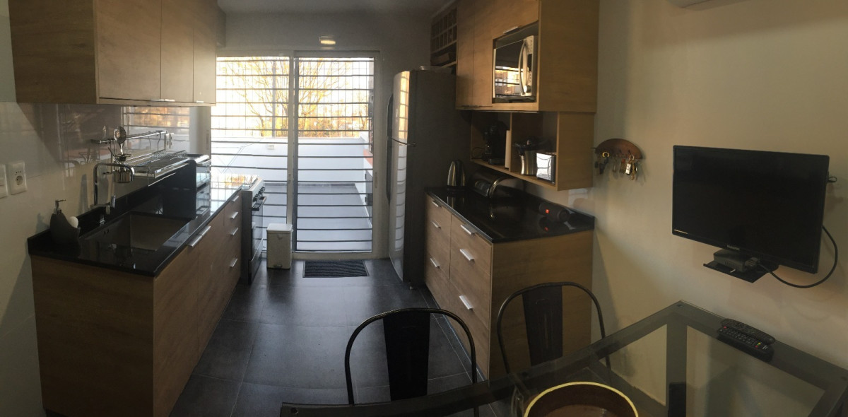 Casa ID.6063 - Alquiler Casa PH 4 Dormitorio Buceo con parrillero