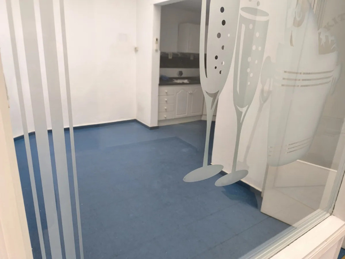 Casa ID.5743 - Alquiler Casa de Altos 4 Dormitorios Centro Ideal Empresa 