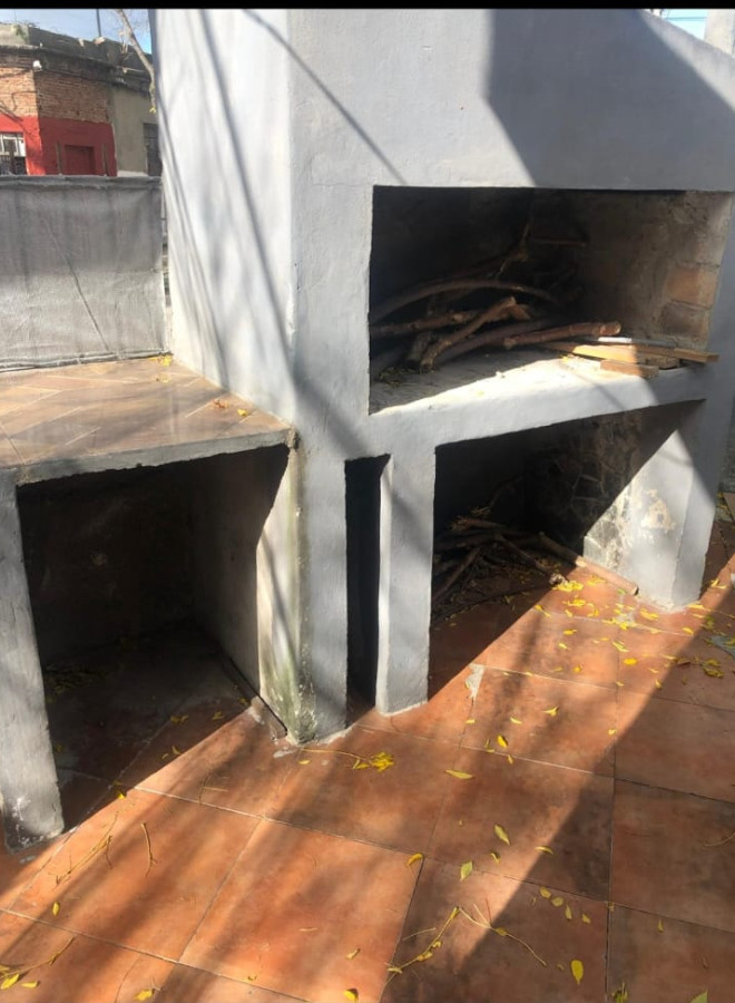 Casa ID.5065 - Alquiler Casa 1 Dormitorio Cerrito con patio con parrillero