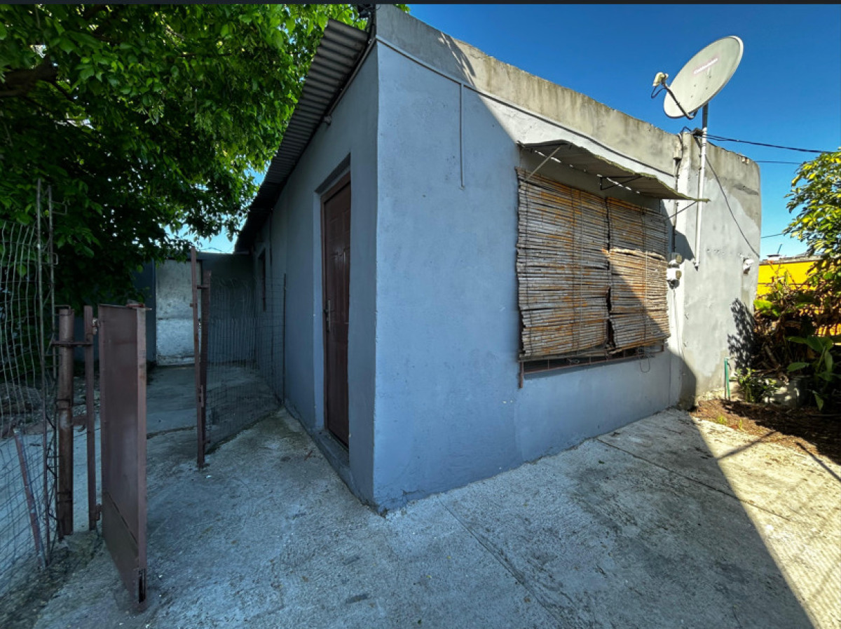 Casa ID.5466 - Alquiler Casa 2 Dormitorios Sayago con Patio