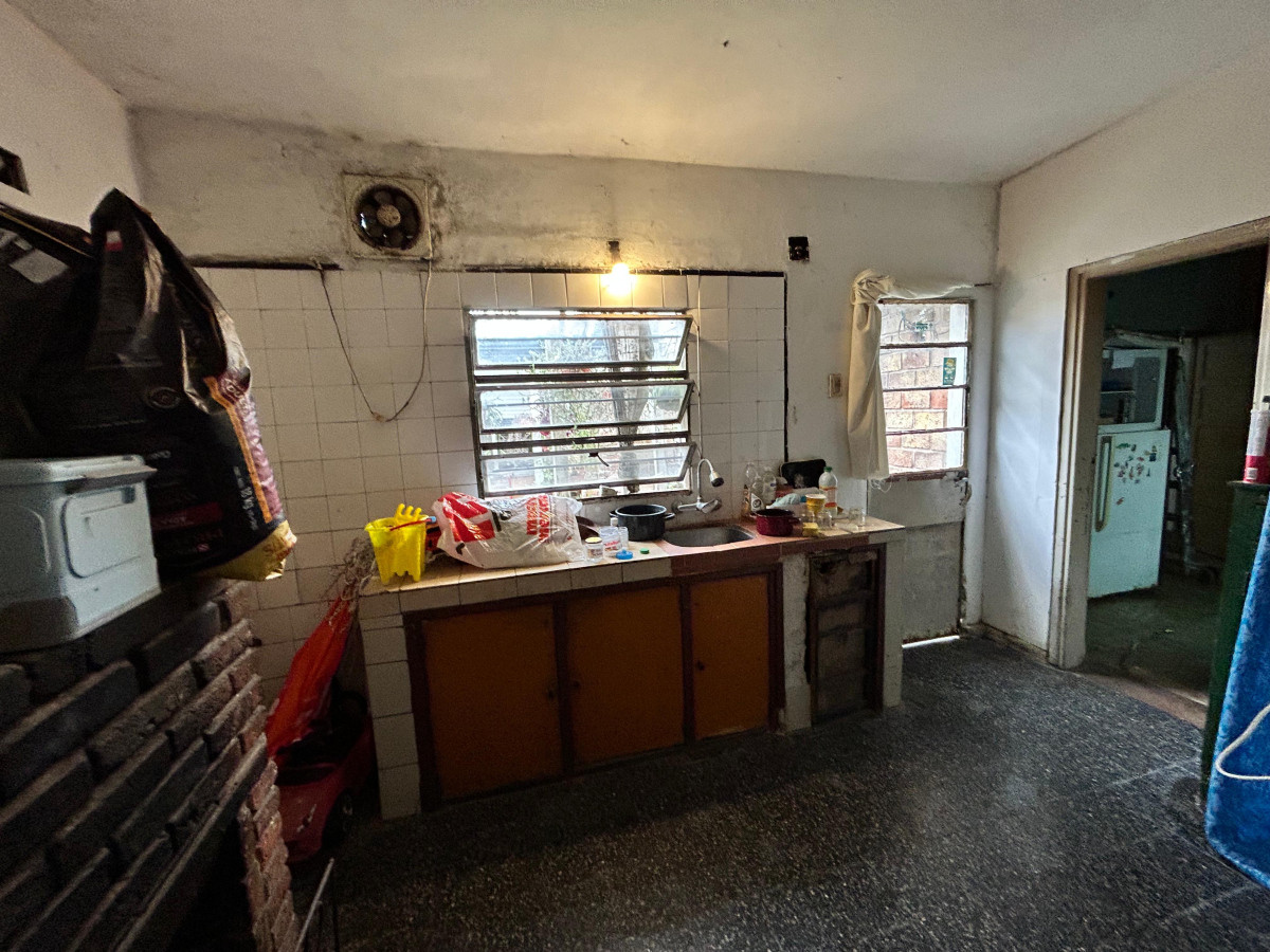 Casa ID.3703 - Inversion Venta 2 Casas Padrón Único Belvedere con Barbacoa