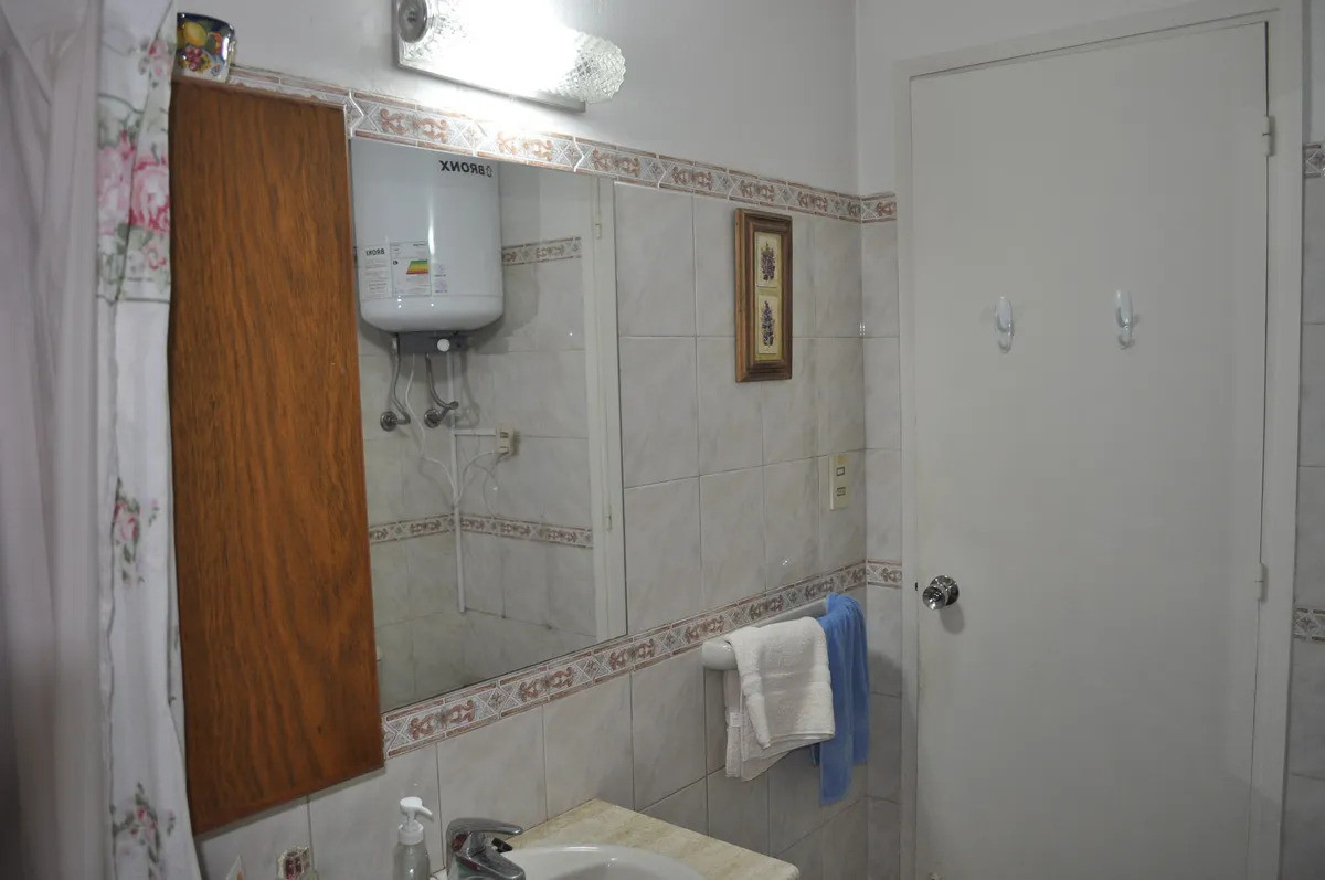 Casa ID.5336 - Venta Casa 3 Dormitorios Parque Batlle con patio y garaje