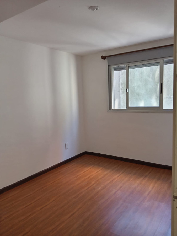 Casa ID.5795 - Alquiler Apartamento tipo Casa 3 Dormitorios y Patio Palermo