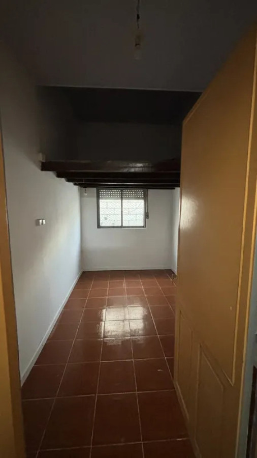 Casa ID.6450 - Alquiler Casa 2 Dormitorios La Blanqueada con azotea y cochera