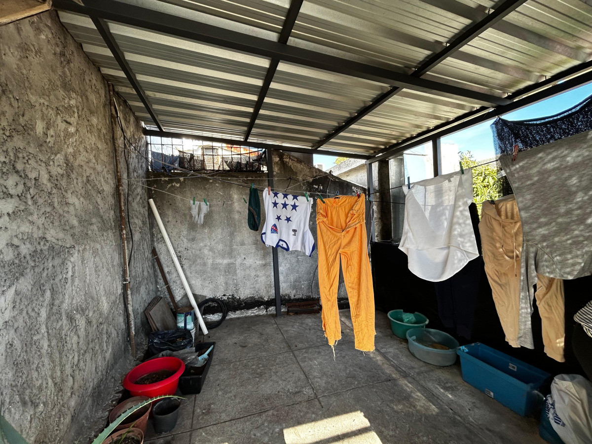 Casa ID.5339 - Venta Casa PH interno 2 o 3 Dormitorios Brazo Oriental 