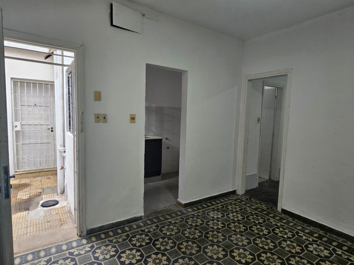 Casa ID.5650 - Alquiler Casa 1 Dormitorio La Teja con patio