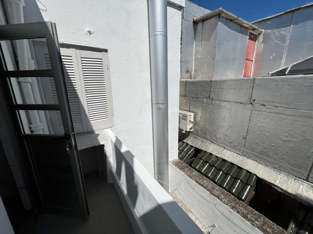 Casa ID.5920 - Venta 2 Apartamentos tipo Casas en PH Reducto Ideal Inversion