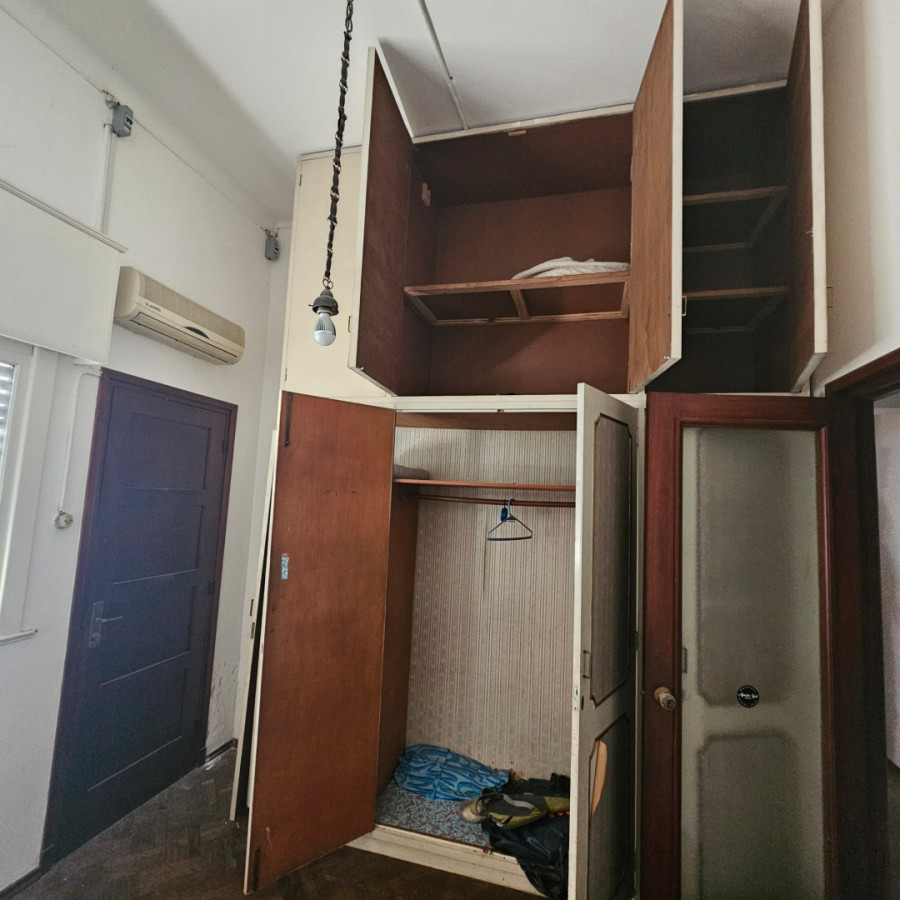 Casa ID.6139 - Venta Casa con Fabrica y Apartamento Bella Vista Inversion