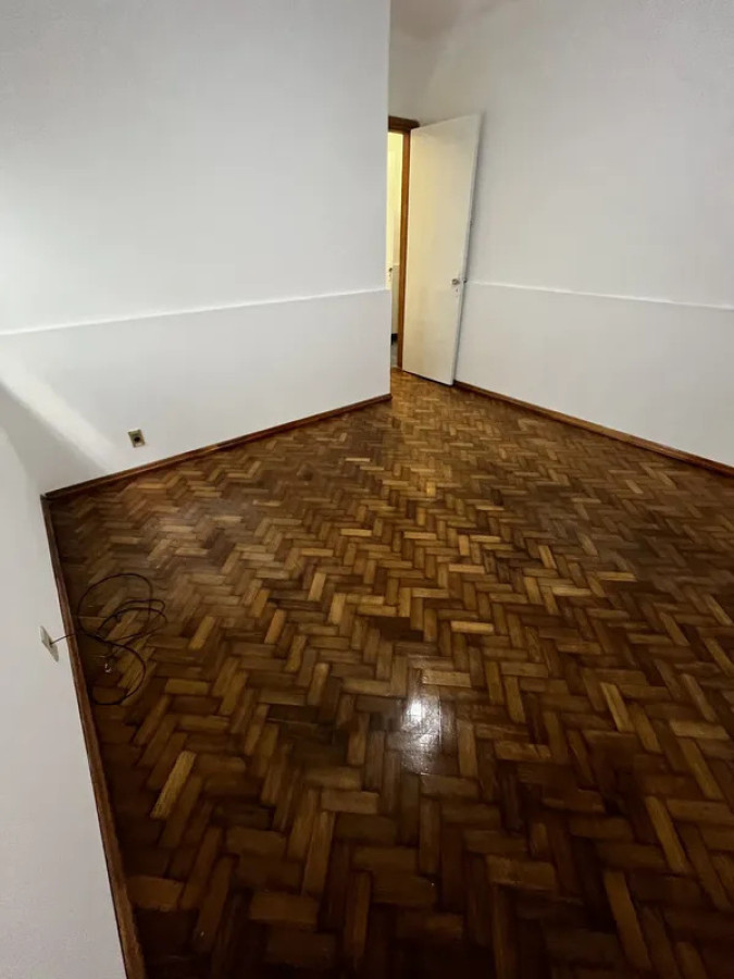 Casa ID.6011 - Alquiler Casa 3 Dormitorios Prado con patio