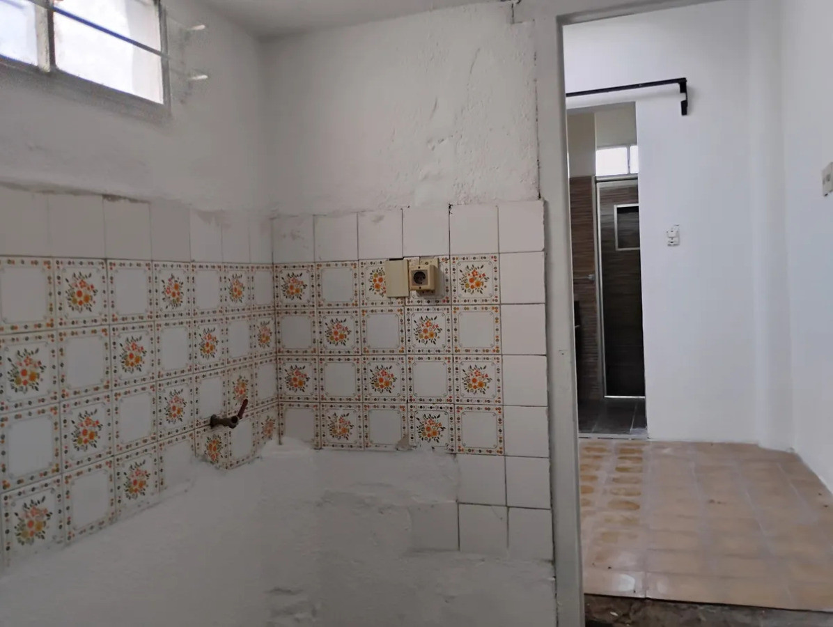 Casa ID.5342 - Alquiler Casa 3 Dormitorios Reducto con azotea y garaje