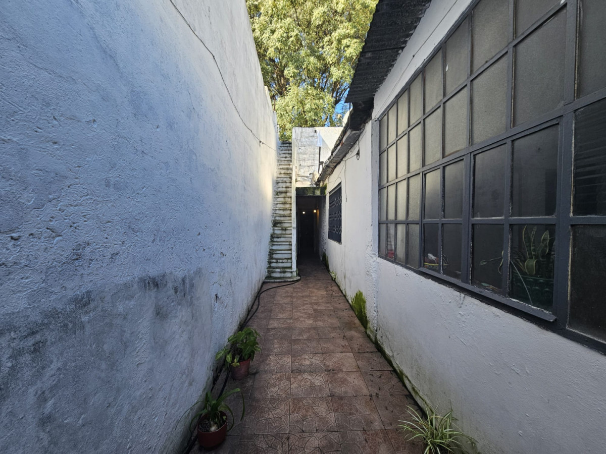 Casa ID.6268 - Venta Casa y Apartamento 4 Dormitorios Brazo Oriental Cochera