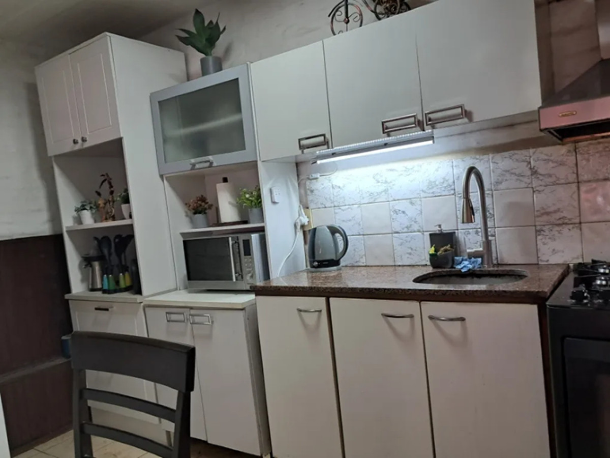 Casa ID.5041 - Venta Casa Duplex 2 Dormitorios Reducto con Barbacoa