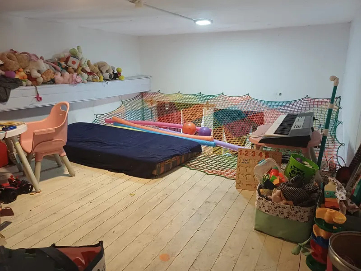 Casa ID.6174 - Alquiler Casa semiamoblada 4 Dormitorios La Comercial