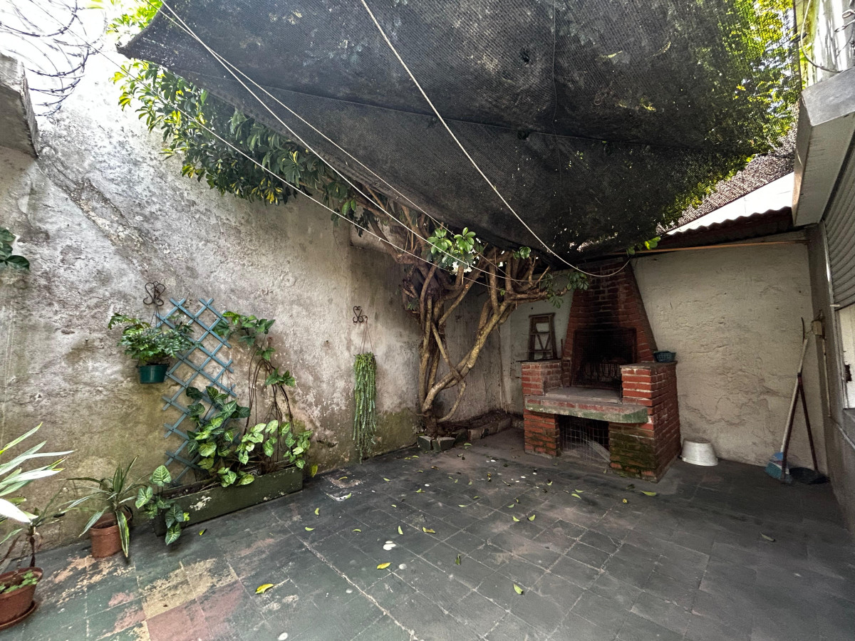 Casa ID.5603 - Venta Casa Padron Unico 3 Dormitorios y Patio Union