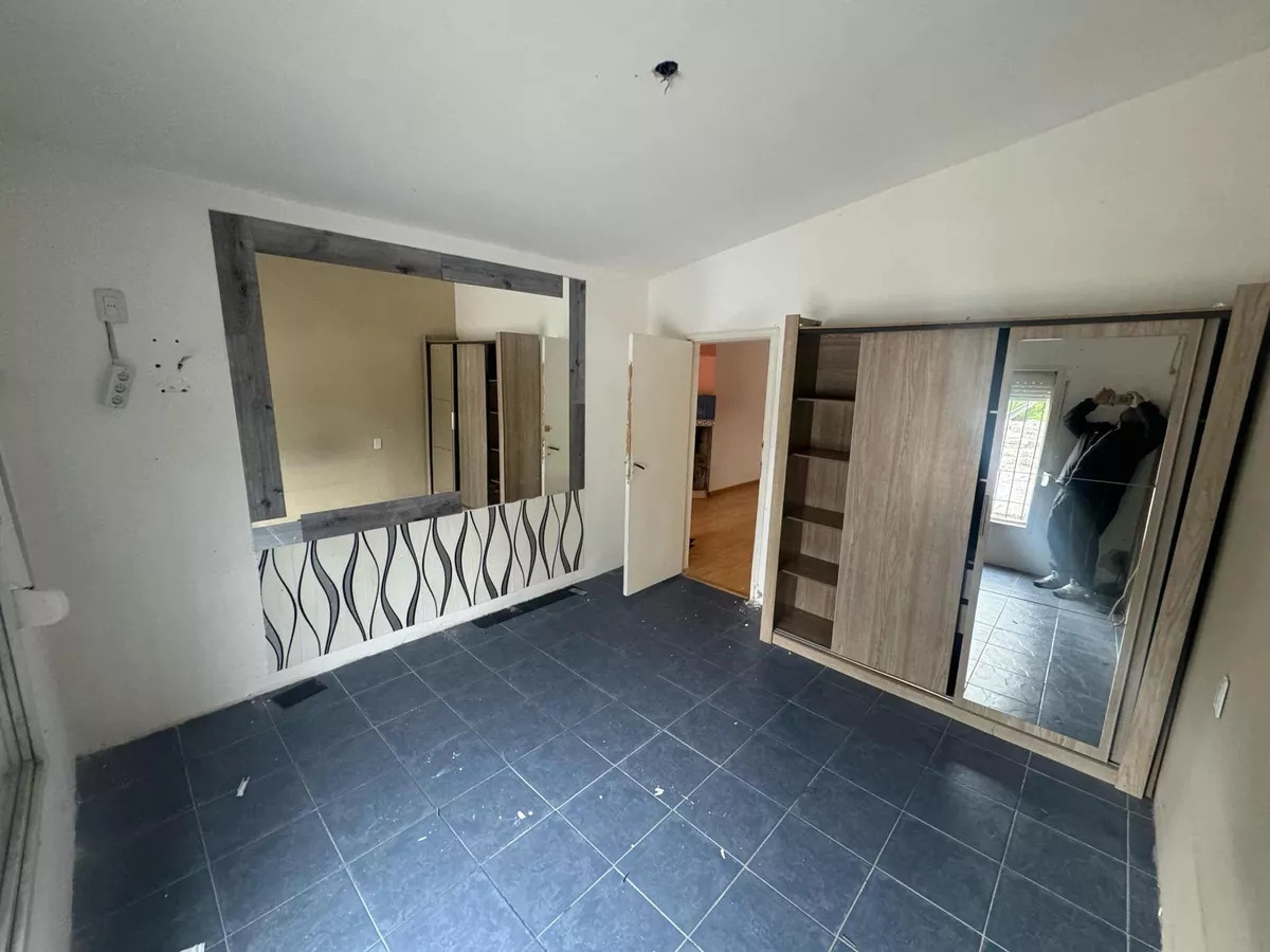 Casa ID.3634 - Venta Casa con Renta 2 dormitorios Sayago Patio Cochera 