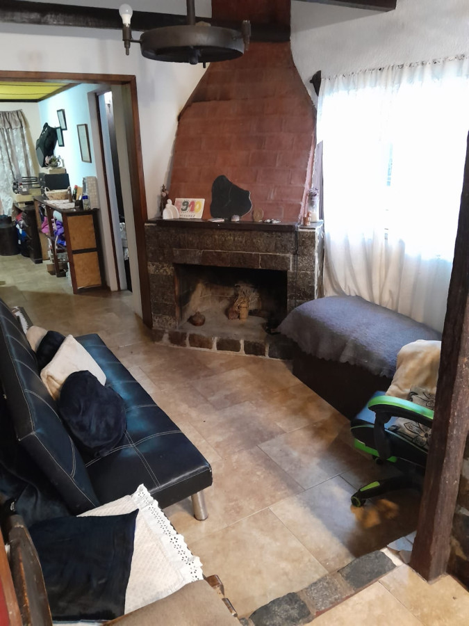Casa ID.4717 - Venta Casa 3 Dormitorios Colón con patio y garaje