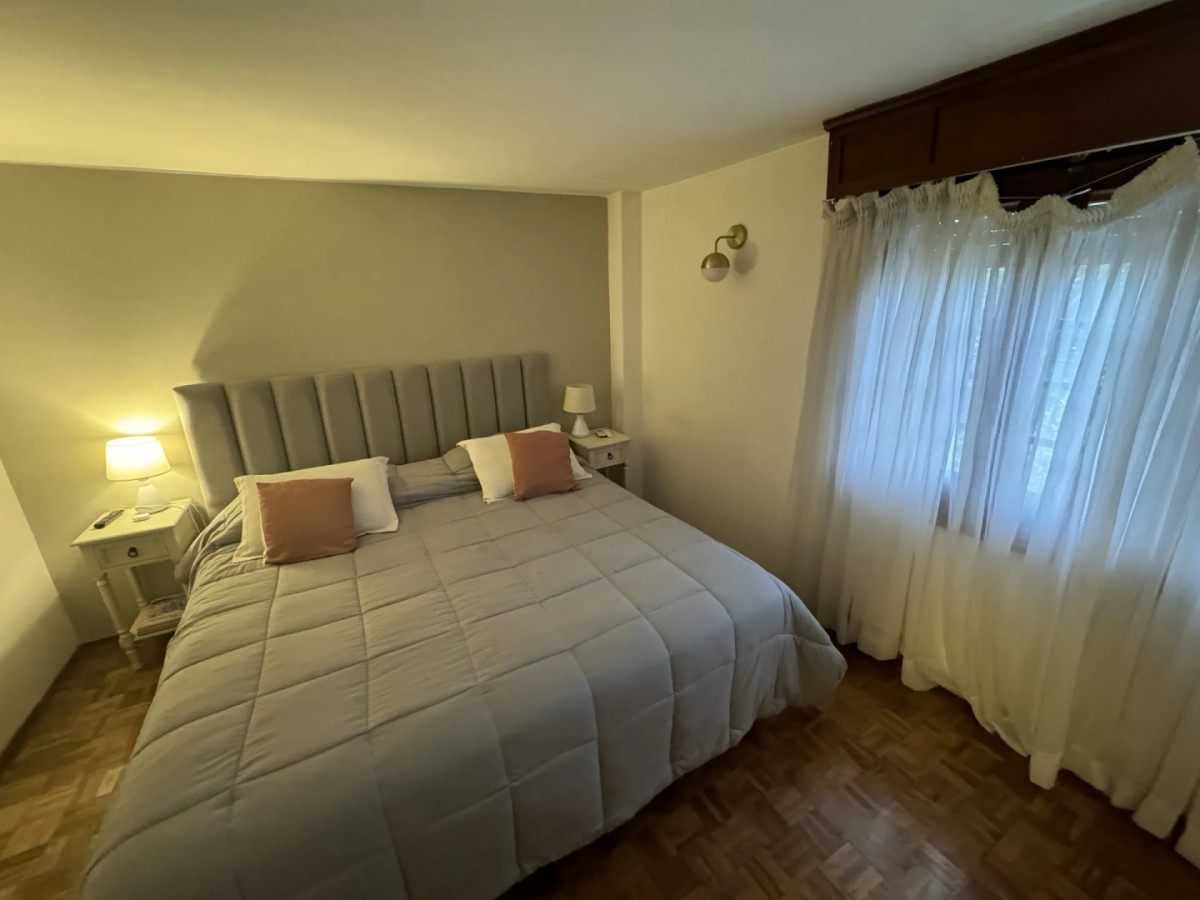 Casa ID.5626 - Venta Casa 3 Dormitorios Prado con patio y garaje