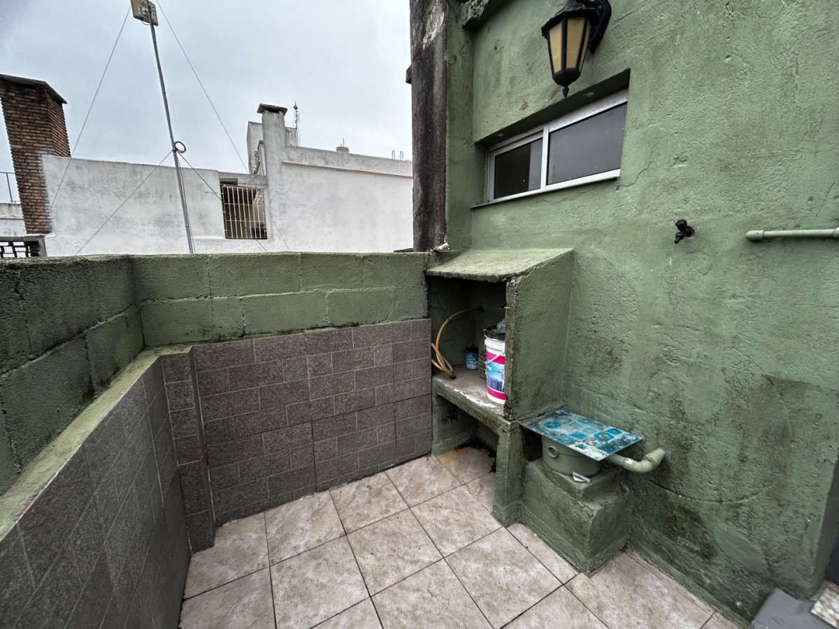Casa ID.4774 - Venta Casa 4 Dormitorios Unión con balcón 