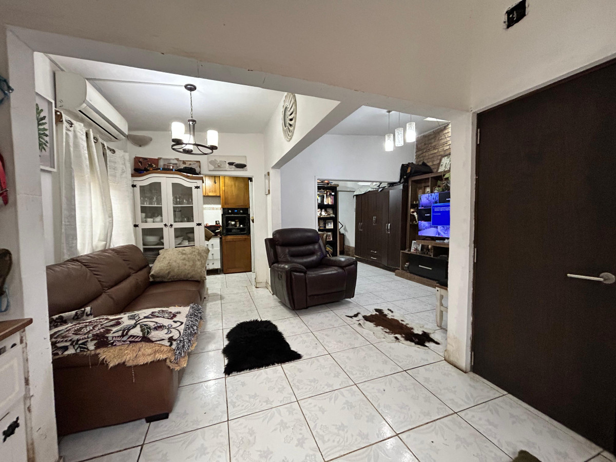 Casa ID.3703 - Inversion Venta 2 Casas Padrón Único Belvedere con Barbacoa