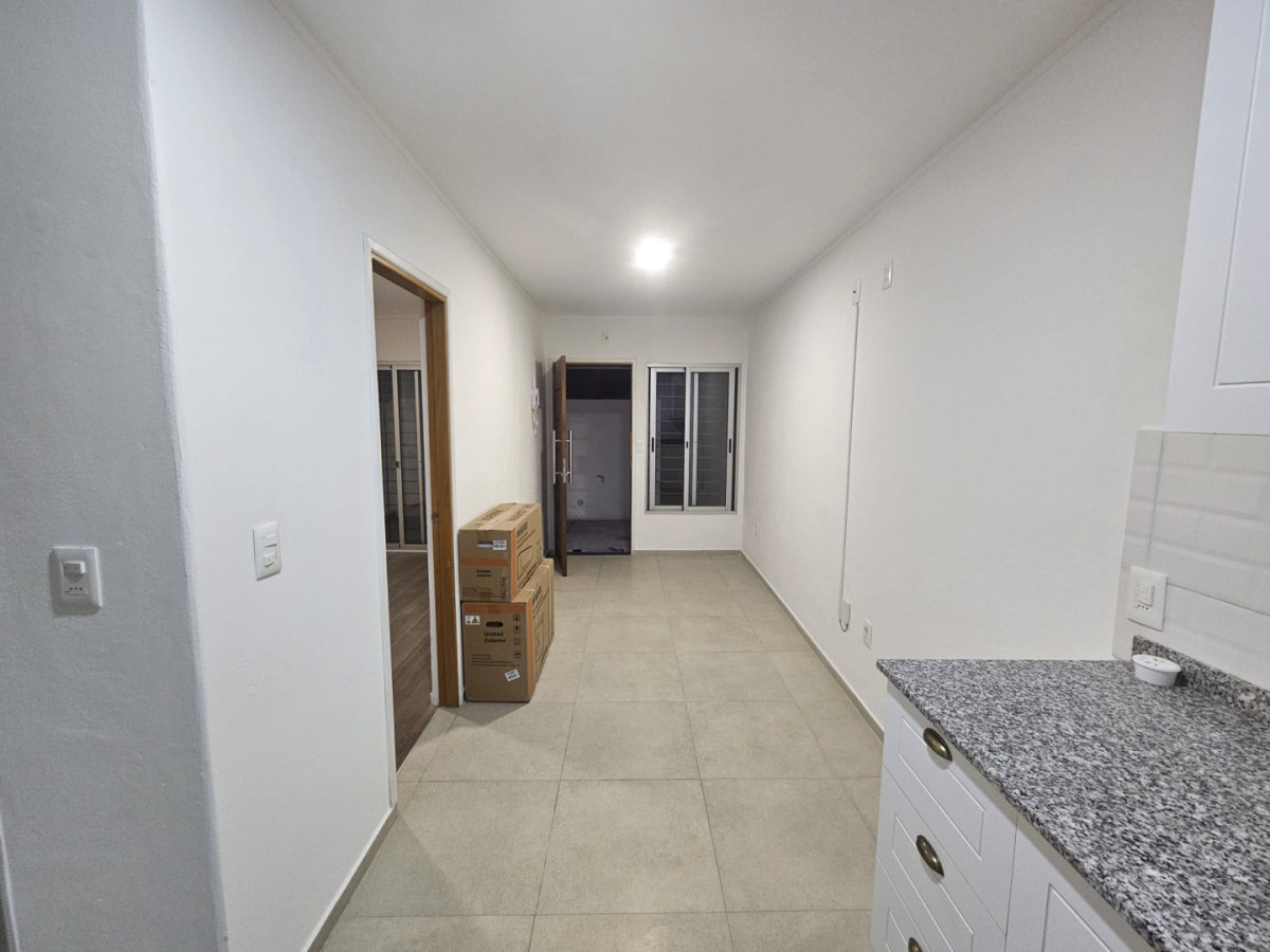 Casa ID.6564 - Alquiler Casa en PH 1 Dormitorio Buceo con patio