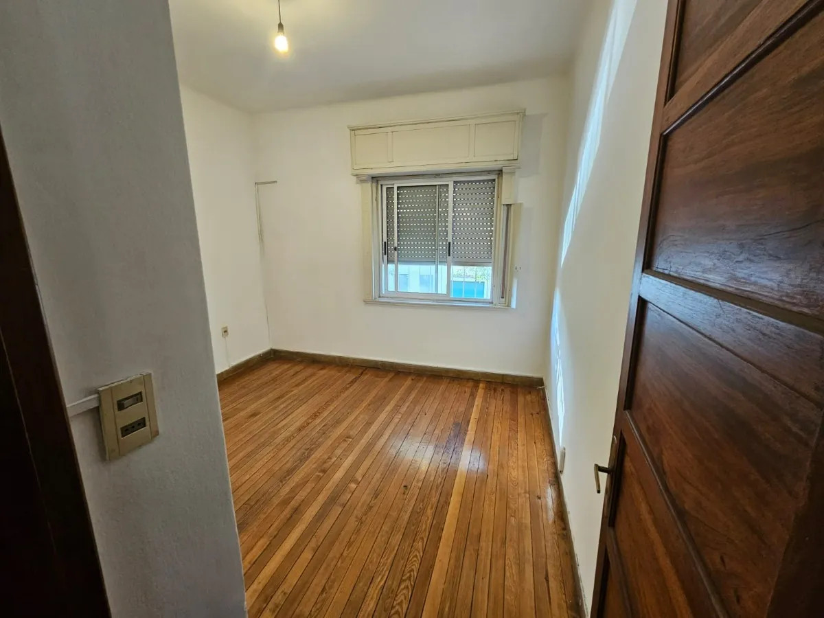 Casa ID.4924 - Venta Apartamento 3 Dormitorios Tres Cruces con terraza