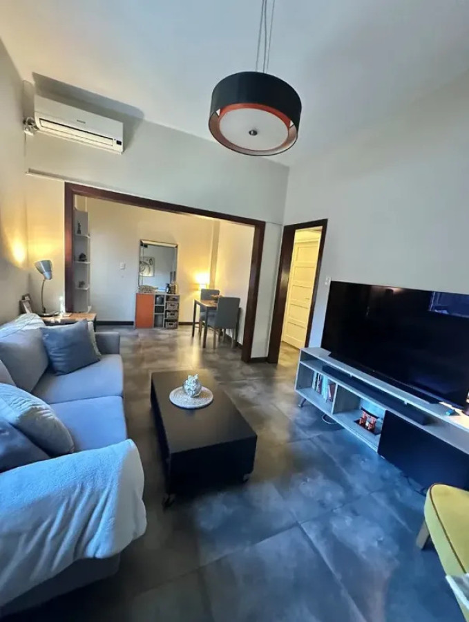 Casa ID.6069 - Alquiler Casa 3 Dormitorios Pocitos con patio y cochera