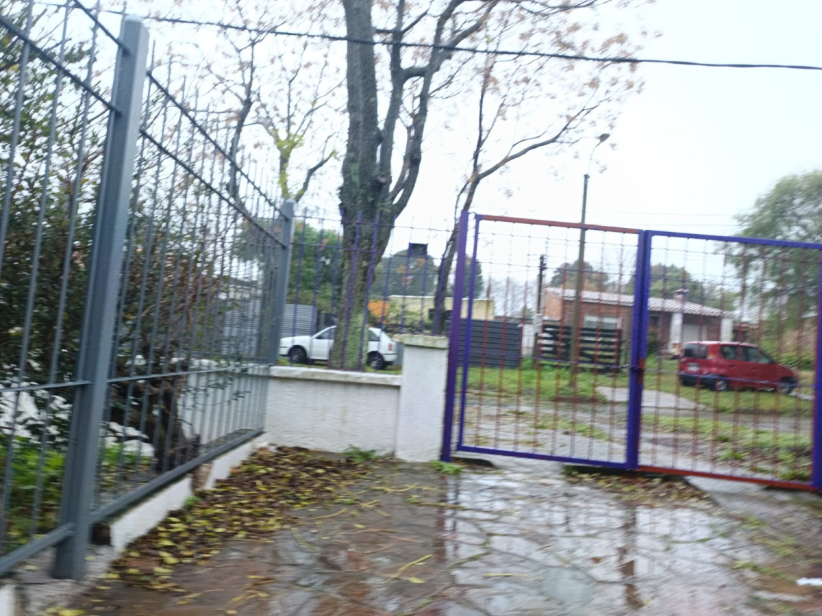 Casa ID.4633 - Venta Casa 3 Dormitorios Colón con Cochera y Parrillero